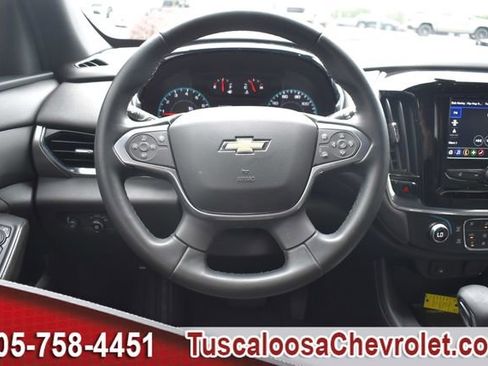 Used 2023 Chevrolet Traverse LT FWD image 28