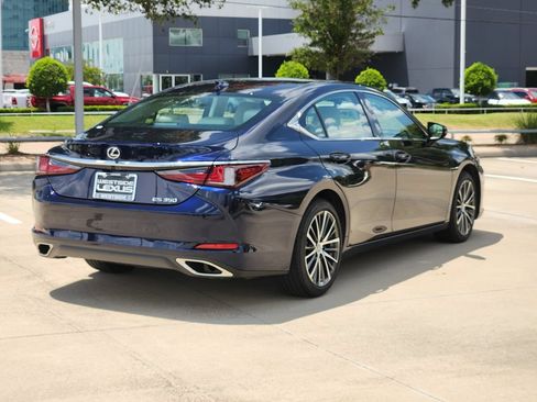 Used 2025 Lexus ES 350 w/ Premium Package FWD image 7