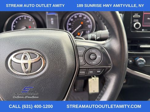Used 2022 Toyota Camry SE image 27