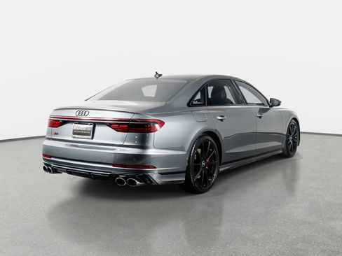 Used 2022 Audi S8 w/ S8 Executive Package image 14