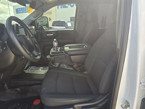 Used 2025 Chevrolet Silverado 2500 W/T w/ WT Convenience Package AWD/4WD image 12
