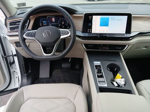 New 2026 Volkswagen Atlas SE AWD/4WD image 13