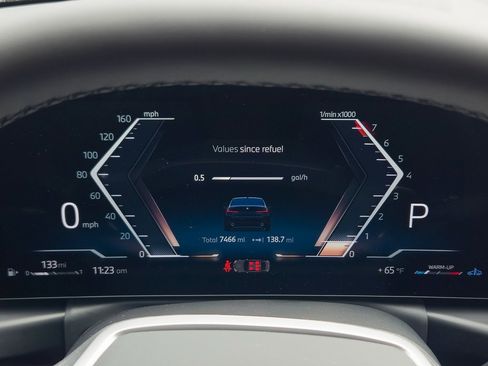 Used 2025 BMW 330i Sedan w/ Parking Assistance Package image 17