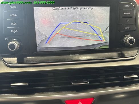 Used 2020 Kia Telluride LX image 11