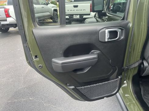 Used 2023 Jeep Wrangler Unlimited w/ Cold Weather Group AWD/4WD image 28