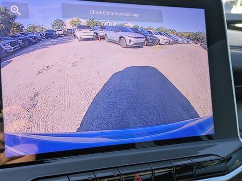 New 2026 Jeep Compass Latitude image 18