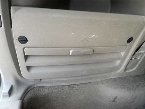Used 2014 Chrysler Town & Country Touring-L w/ Driver Convenience Group FWD image 36