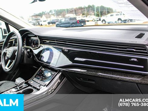 Used 2025 Audi Q7 3.0T Premium Plus image 26
