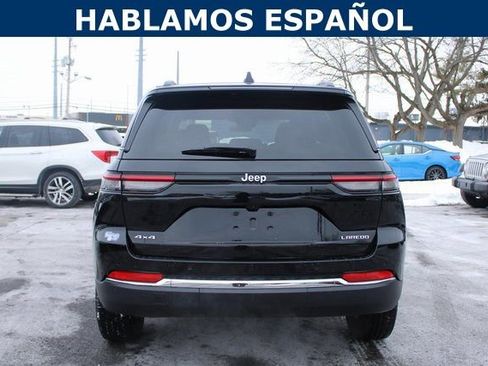 Used 2025 Jeep Grand Cherokee Laredo w/ Luxury Tech Group I image 4