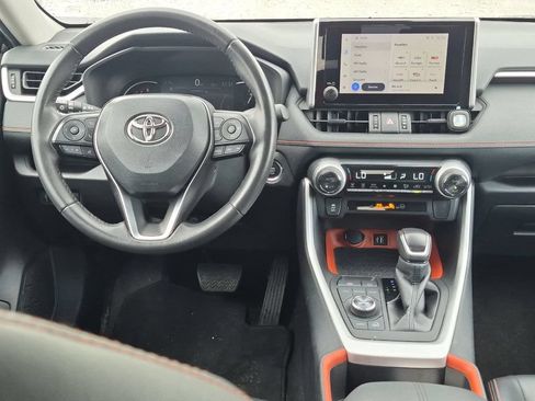Used 2024 Toyota RAV4 Adventure AWD/4WD image 14