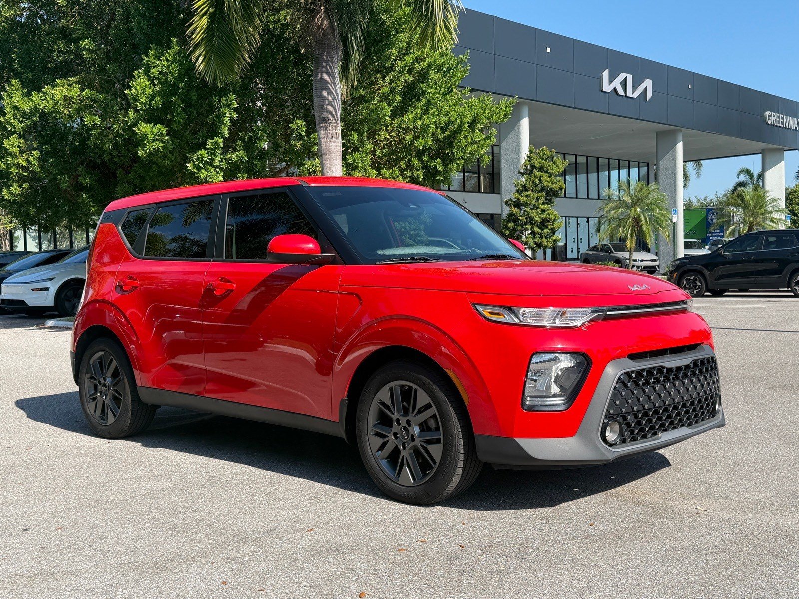 Certified 2022 Kia Soul EX FWD image 1