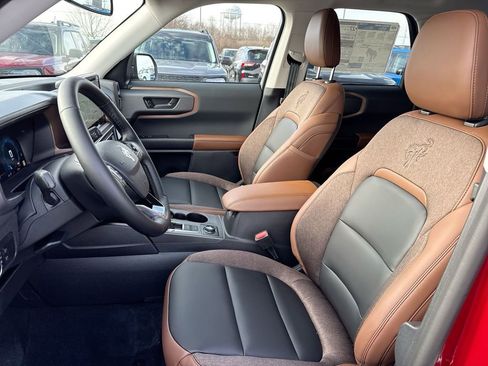 New 2025 Ford Bronco Sport Outer Banks w/ Outer Banks Tech Package+ image 4