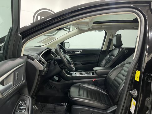 Used 2021 Ford Edge SEL AWD/4WD image 12