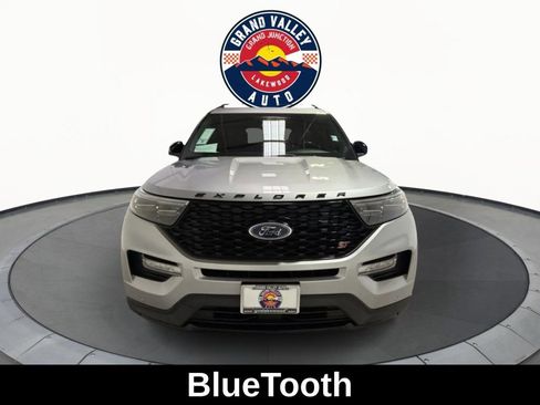 Used 2020 Ford Explorer ST w/ ST Street Pack image 4