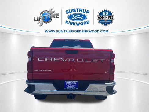 Used 2022 Chevrolet Silverado 1500 LT AWD/4WD image 4