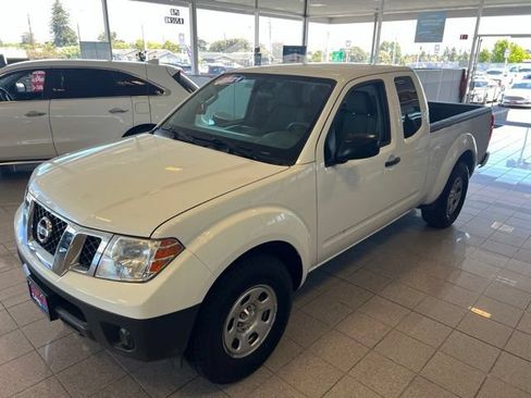 Used 2021 Nissan Frontier S w/ S Utility Package RWD image 11