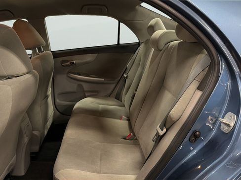 Used 2012 Toyota Corolla LE FWD image 24