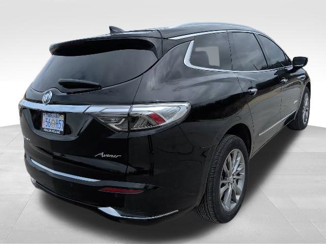 Used 2024 Buick Enclave Avenir w/ Avenir Technology Package AWD/4WD image 3