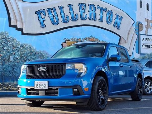 Used 2025 Ford Maverick Lobo image 1