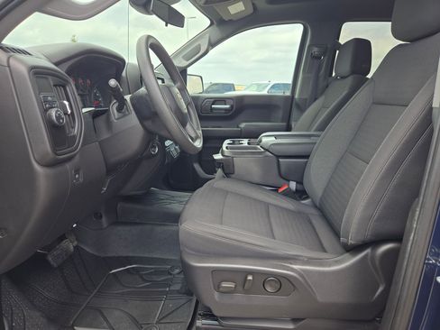 Certified 2023 Chevrolet Silverado 1500 Custom RWD image 9