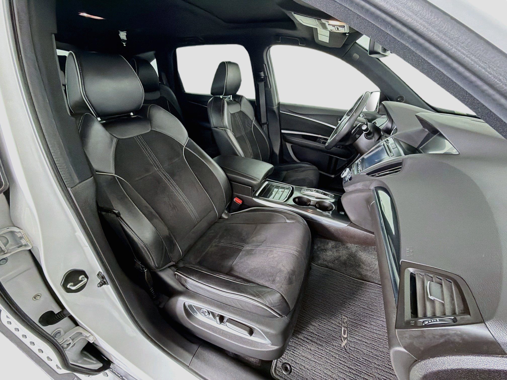 Used 2020 Acura MDX A-Spec AWD/4WD image 34