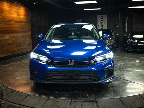 Used 2024 Honda Civic EX image 4