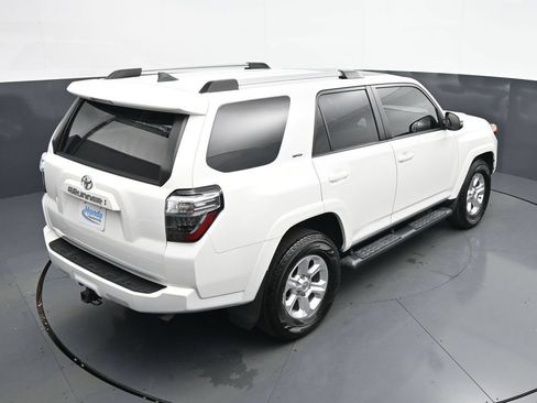 Used 2023 Toyota 4Runner SR5 Premium w/ Moonroof Package RWD image 24