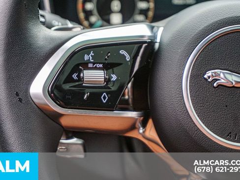 Used 2024 Jaguar XF R-Dynamic SE image 28