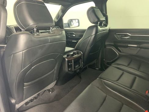 Used 2025 RAM 1500 Laramie image 28