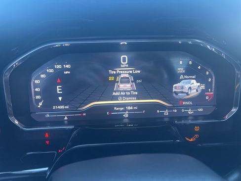 Used 2024 GMC Sierra 1500 Elevation image 9