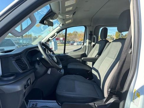 Used 2024 Ford Transit 350 XLT image 15