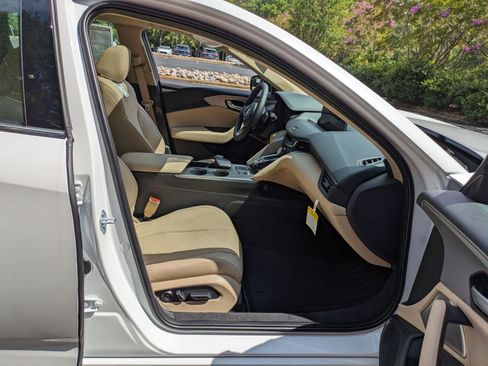 New 2025 Acura TLX w/ Technology Package image 31