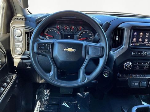 Used 2024 Chevrolet Silverado 1500 Custom image 5