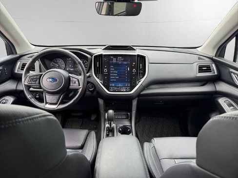 Used 2023 Subaru Ascent Limited w/ Technology Package AWD/4WD image 10