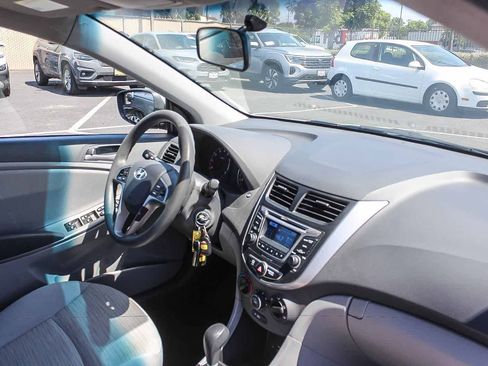 Used 2016 Hyundai Accent SE w/ Option Group 02 FWD image 21