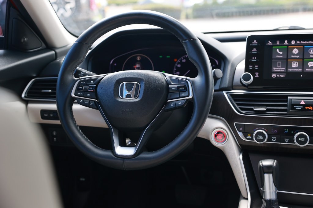 Used 2018 Honda Accord EX-L image 28