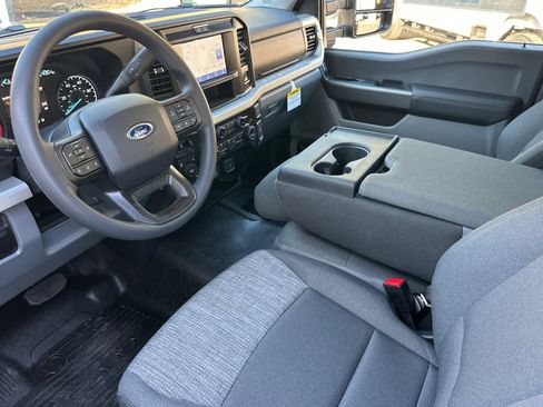 New 2026 Ford F450 4x4 Regular Cab Super Duty image 8