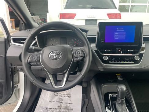 Used 2024 Toyota Corolla SE w/ SE Package FWD image 23