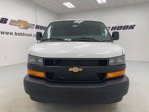 New 2026 Chevrolet Express 3500 Work Van w/ Driver Convenience Package image 2