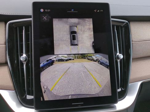 New 2026 Volvo XC90 B6 Ultra w/ Lounge Package image 19