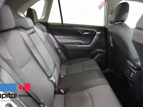 Certified 2025 Toyota RAV4 XLE FWD image 27