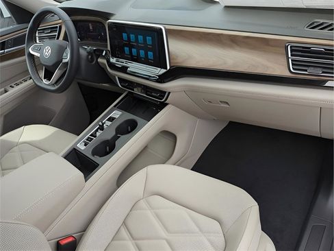 New 2026 Volkswagen Atlas SE image 13