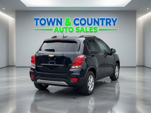 Used 2021 Chevrolet Trax LT AWD/4WD image 6