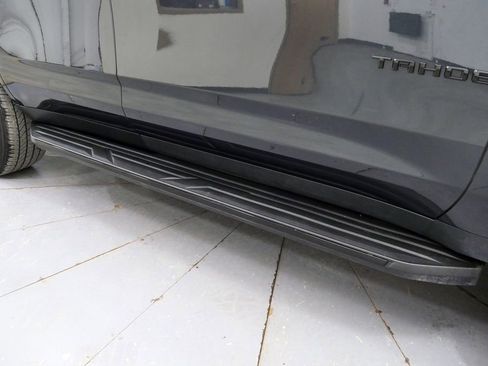 Used 2022 Chevrolet Tahoe RST w/ Luxury Package image 38