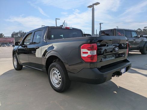 New 2025 Ford Maverick XL image 6