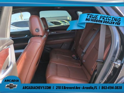 Certified 2020 Cadillac XT5 Sportv w/ LPO, Floor Liner Package AWD/4WD image 13
