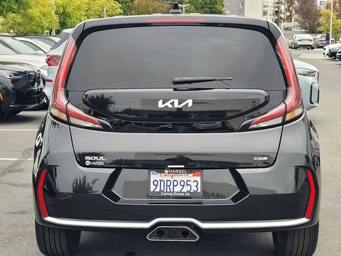 Used 2023 Kia Soul GT-Line FWD image 7