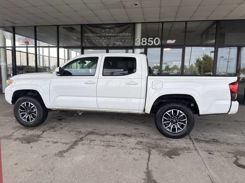 Used 2021 Toyota Tacoma SR image 2