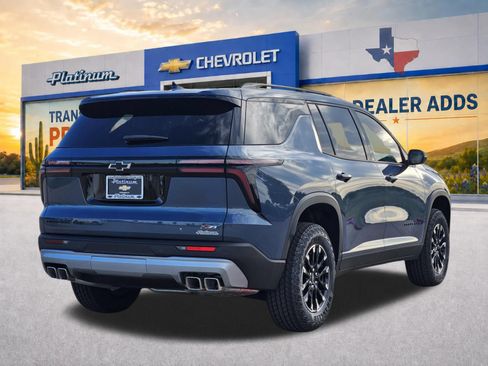 New 2026 Chevrolet Traverse Z71 w/ LPO, Floor Liner Package AWD/4WD image 5
