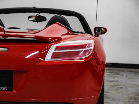 Used 2009 Saturn Sky Red Line RWD image 40
